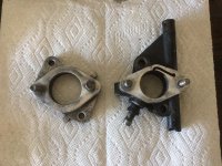 carb mounts.jpg