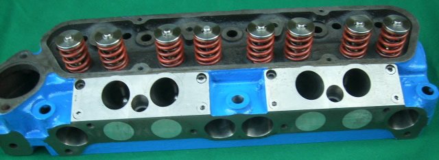 cylinder head003.jpg cylinder head003.jpg