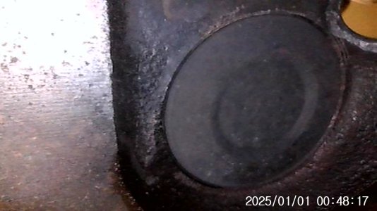 Cyl 1 valve 1.jpg