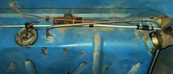 Return_Line_Routing_Inside_Cab.jpg